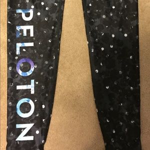 Peloton high waist reversible leggings